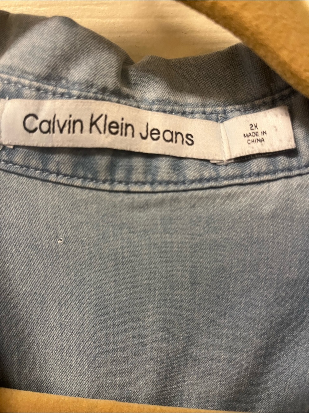 Calvin Klein Womens 2X Lt Wash Chambray Button Front Shirt Long Sleeve Oversized - Picture 7 of 7